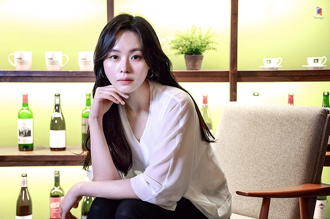 2018년 최강 신예 지윤하 단독 인터뷰 공개