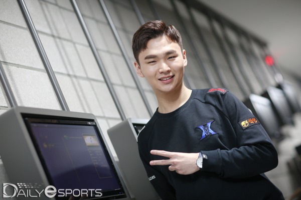 [People] Kingzone 'GorillA' Beom-hyeon Kang "No More Regrets for the Year of the Golden Dog"