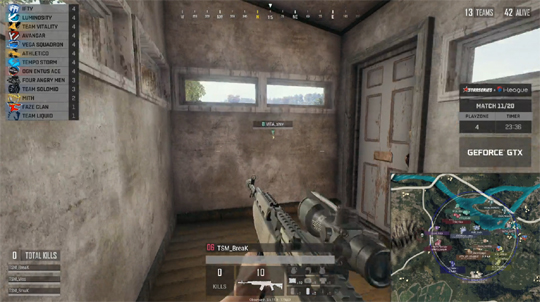 사방을 모두 볼 수 있던 초소 내부에서도 점프를 하지 않으면 밖을 내다볼 수 없다.(사진=스타시리즈 아이리그 중계 캡처)