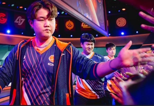 에코 폭스, 스프링 첫 2연패…북미 LCS 1위는 미궁 속