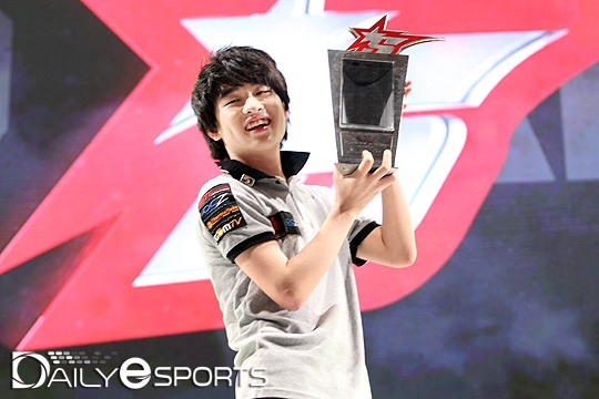 2013년 온게임넷이 개최한 옥션 올킬 스타2 스타리그에서 우승한 조성주(자료 사진).