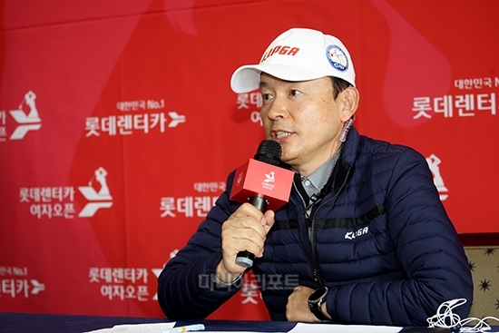 2라운드 취소 브리핑 현장. 제주=마니아리포트 김상민 기자