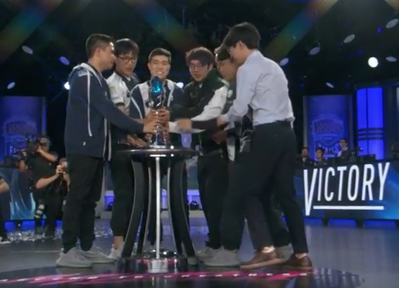 처음으로 북미 LCS 우승을 차지한 리퀴드(사진=유튜브 생중계 화면 캡처).