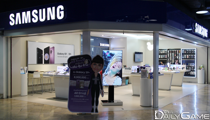 삼성전자도 판팁 플라자에 매장을 두고 갤럭시S9 시리즈를 비롯한 스마트폰을 판매하고 있다.