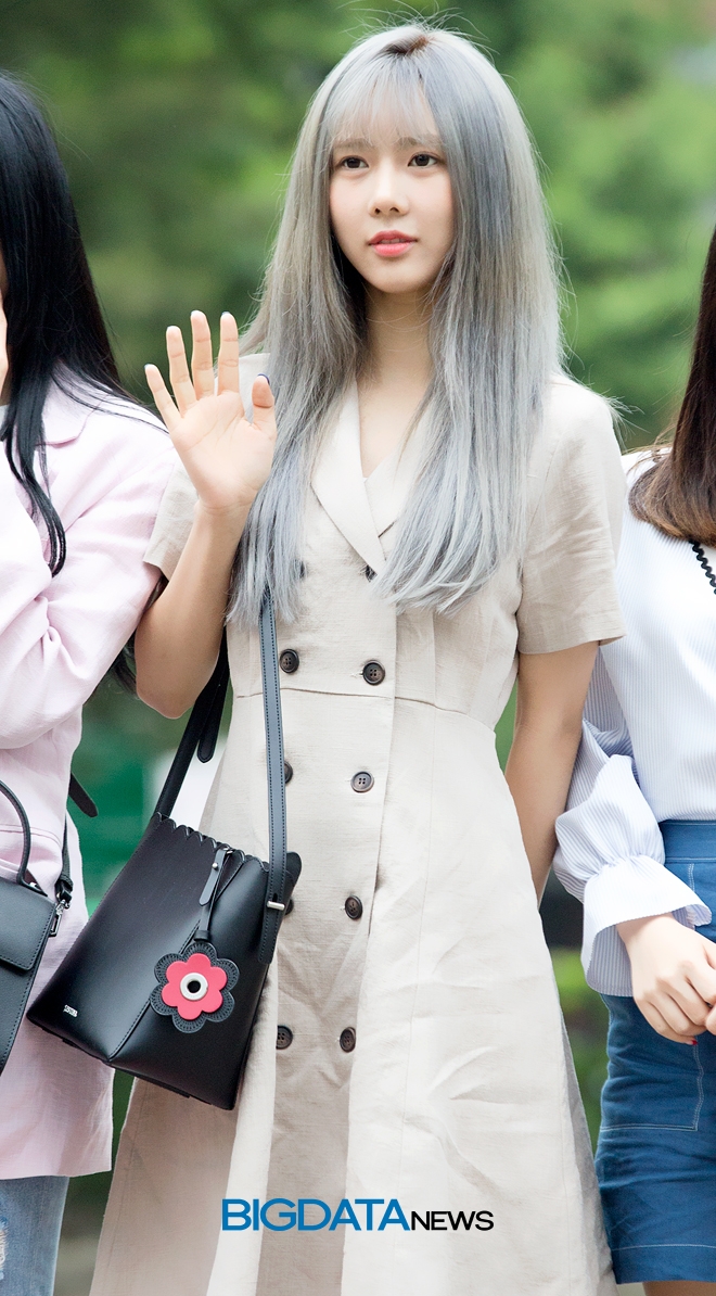 드림캐쳐 유현, '뮤직뱅크' 출근길 현장