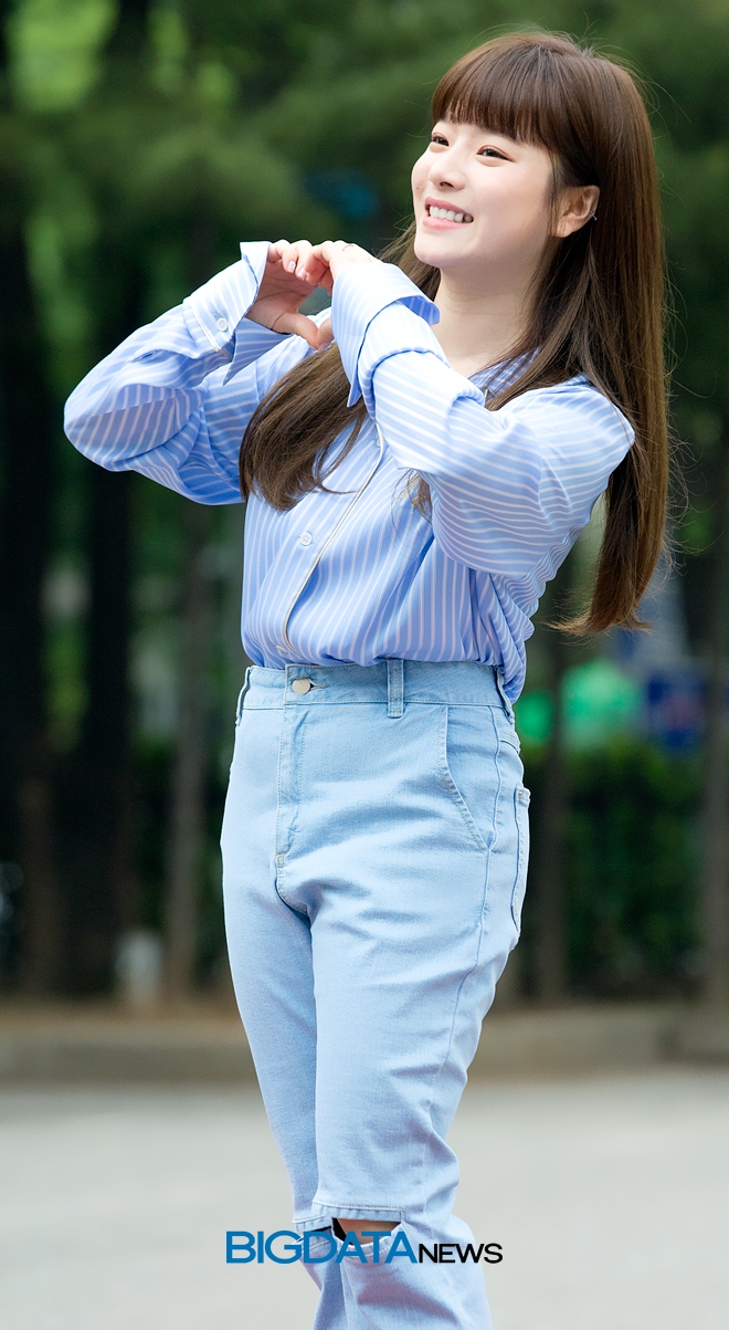 벤, '뮤직뱅크' 출근길 현장