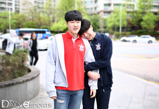 액토즈 스타즈 막내라인 이준한(왼쪽)과 장환.