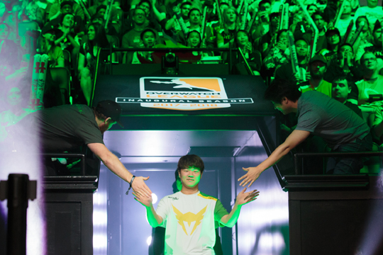 서울을 3대2로 잡은 LA 발리언트.(사진=블리자드 제공)