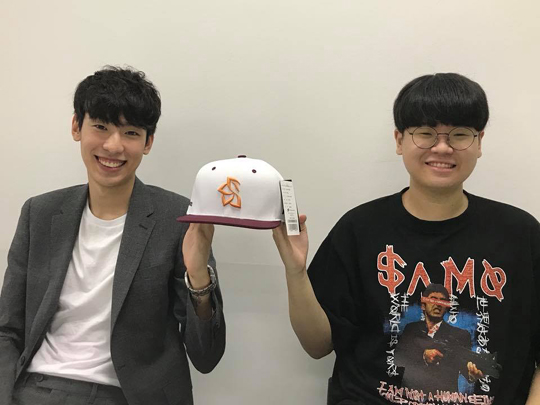 이태준(왼쪽)과 이대형.(사진=블라썸 공식 SNS 발췌)