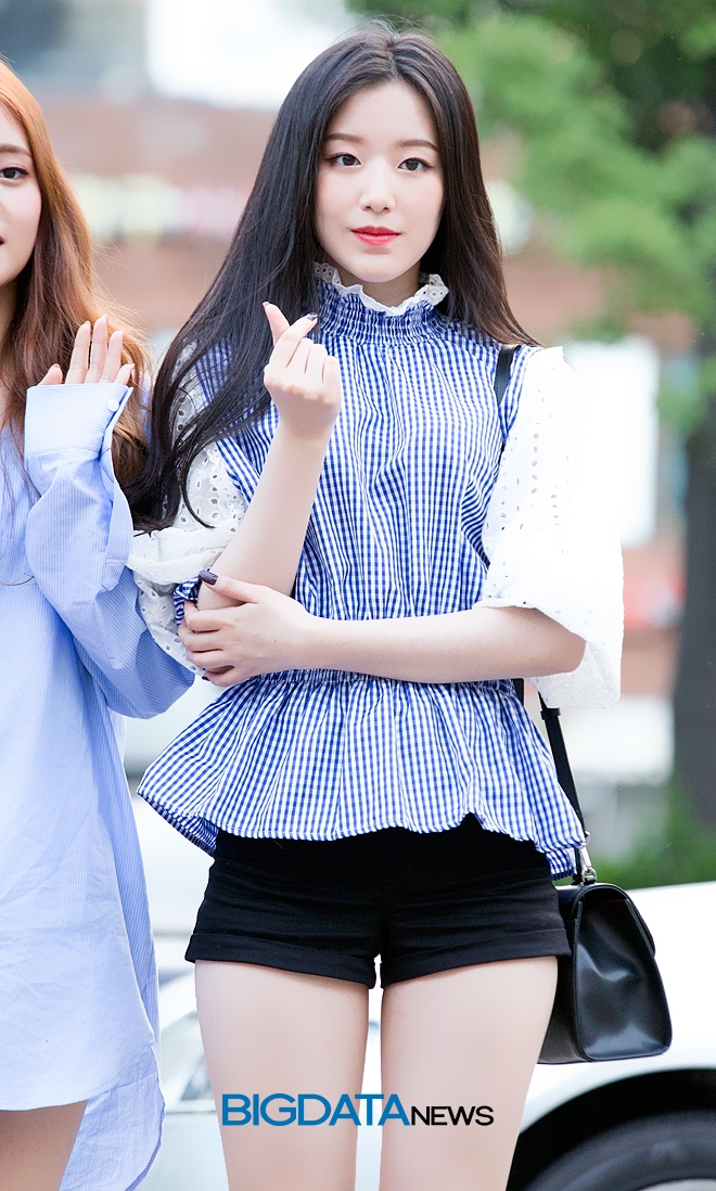 (여자)아이들 슈화, 뮤직뱅크 출근길 현장
