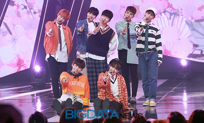 일급비밀, MBC MUSIC '쇼 챔피언' 생방송 현장