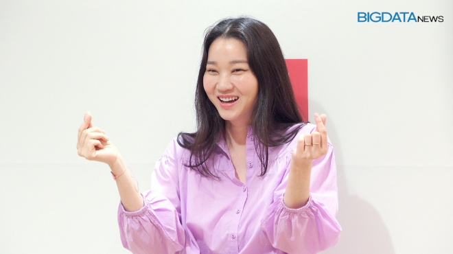 [BIG영상][4K] 장윤주 '유니클로 리조트웨어 컬렉션' 론칭 기념 포토행사