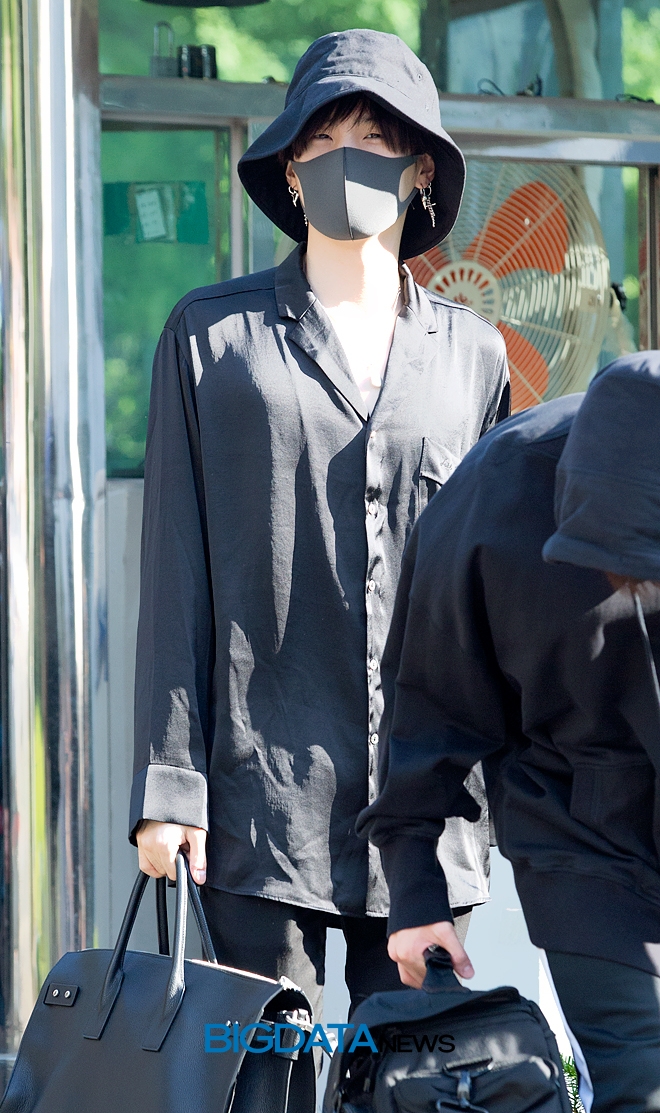 방탄소년단 슈가, 뮤직뱅크 출근길 현장