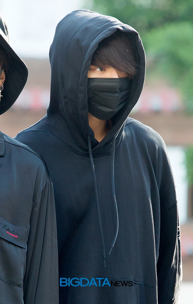 방탄소년단 정국, 뮤직뱅크 출근길 현장