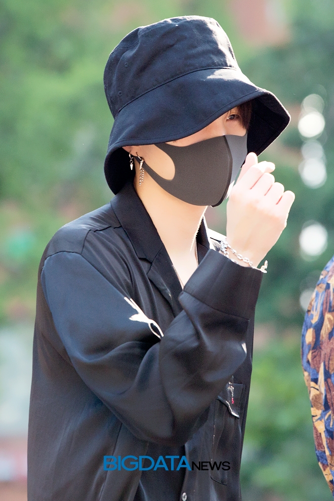 방탄소년단 정국, 뮤직뱅크 출근길 현장