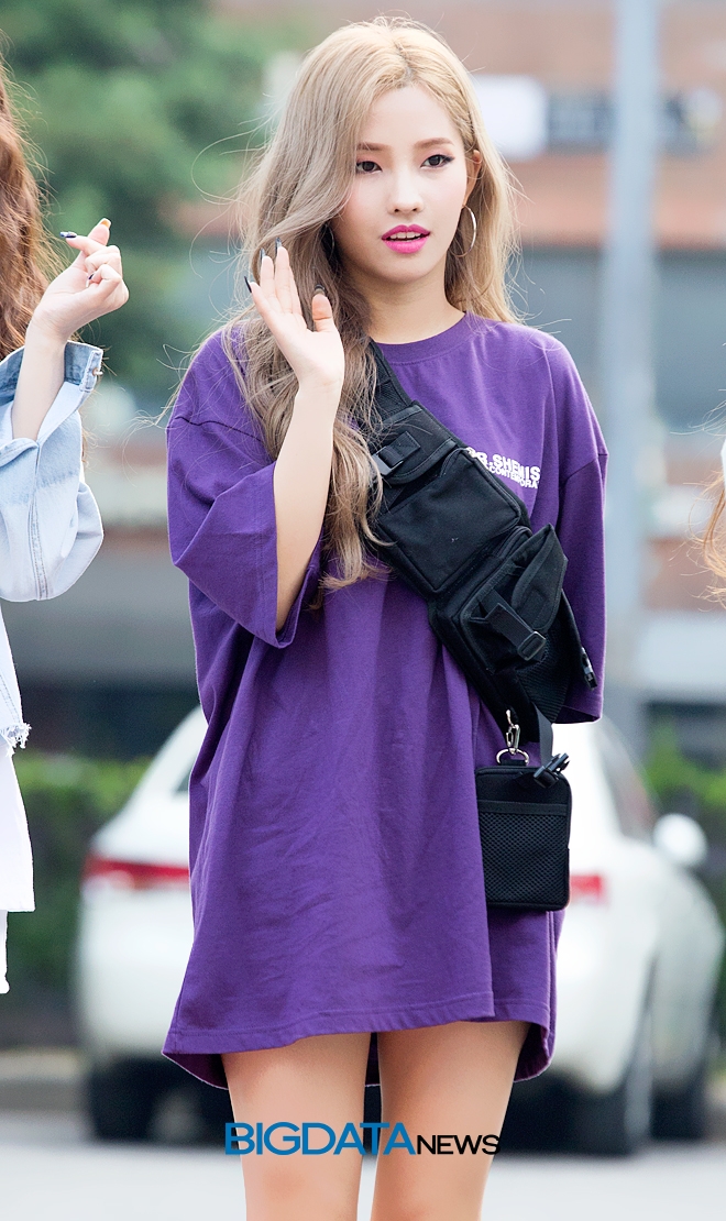(여자)아이들 소연, 뮤직뱅크 출근길 현장