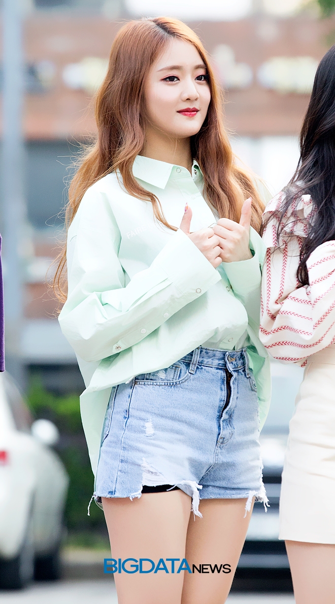 (여자)아이들 민니, 뮤직뱅크 출근길 현장