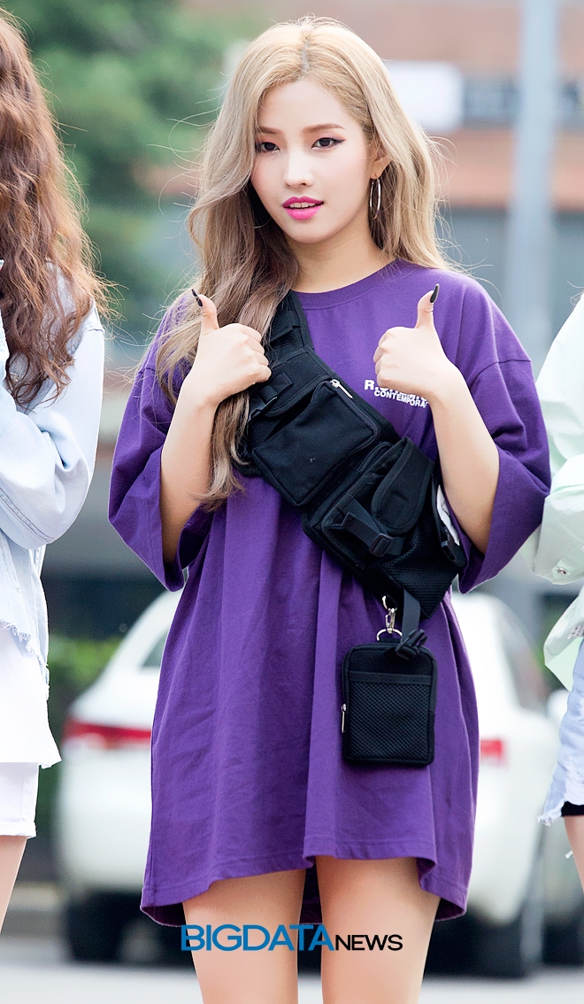 (여자)아이들 소연, 뮤직뱅크 출근길 현장