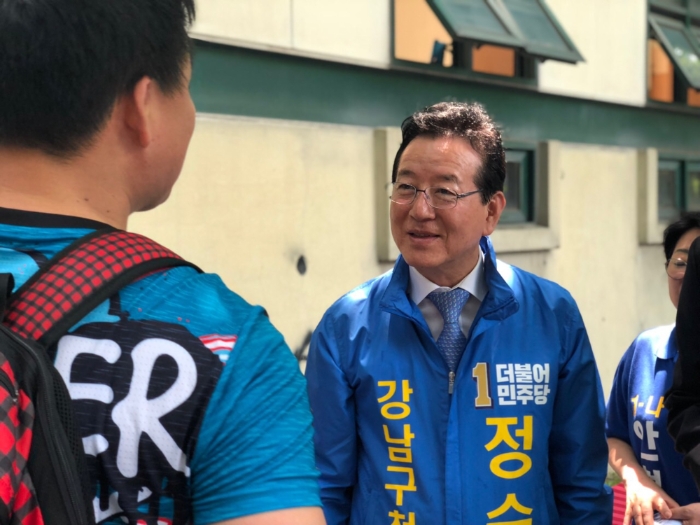 정순균 강남구청장 후보, 구내 생활체육 현안 점검 나서