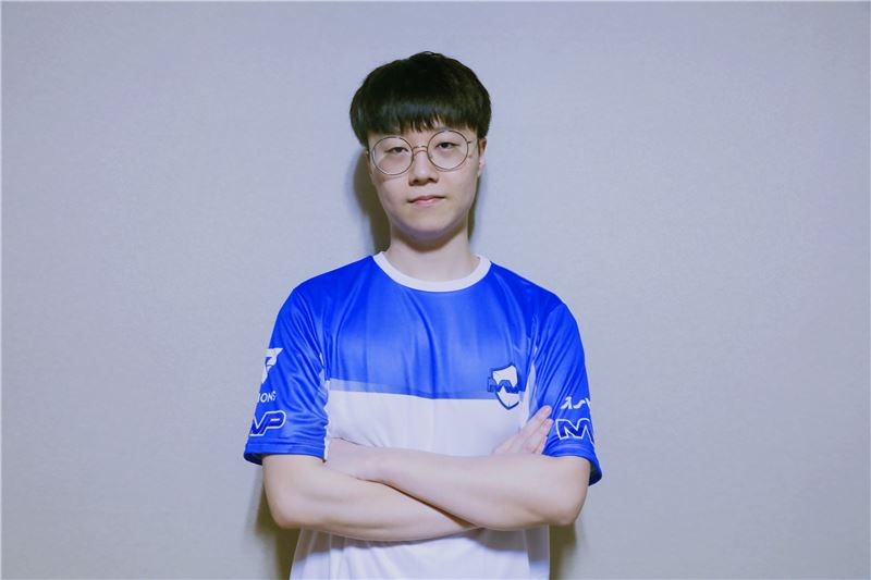 MVP PK, 국내 CS:GO팀 GOSU와 1대1 트레이드 진행