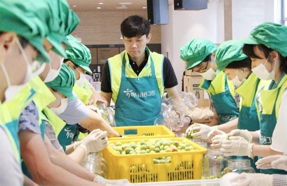 하나금융그룹, 호국보훈의 달 맞아 봉사활동 실시