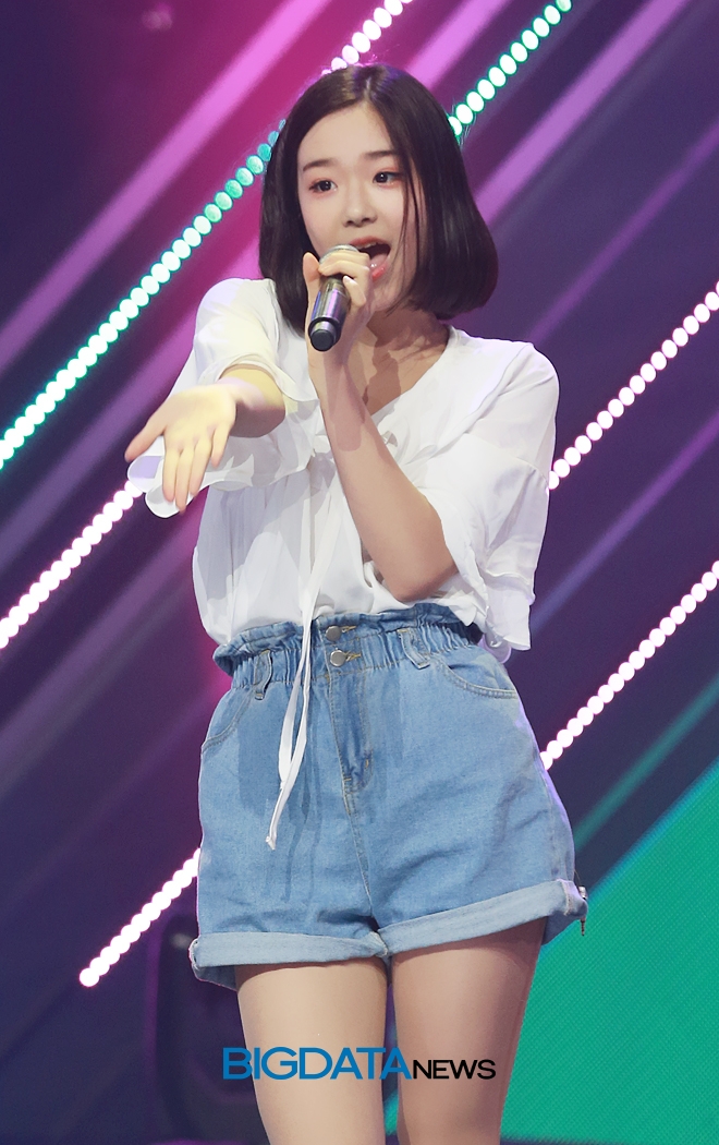 버스터즈 채연, MBC MUSIC '쇼 챔피언' 생방송 현장
