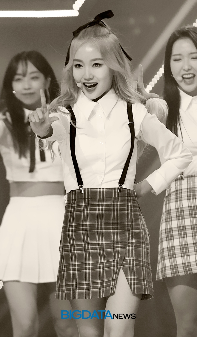 이달의 소녀 yyxy 고원, MBC MUSIC '쇼 챔피언' 생방송 현장