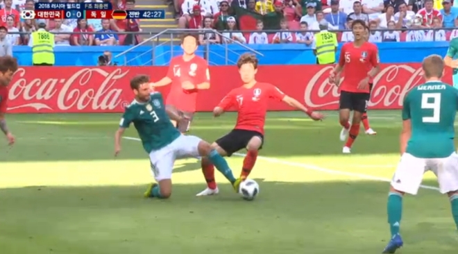 SBS '2018 러시아 월드컵 F조 최종전' 방송 화면