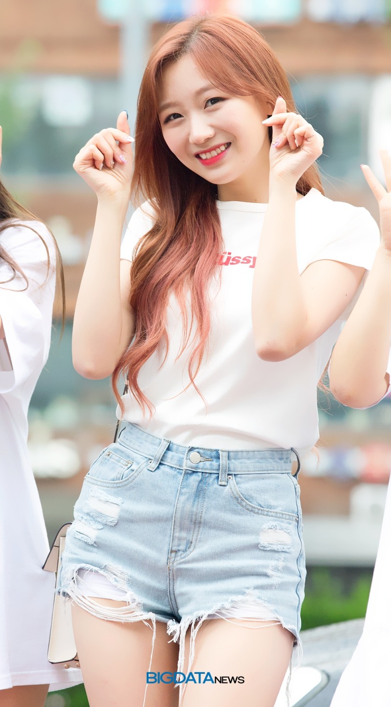 러블리즈 류수정, KBS 2TV 음악방송 '뮤직뱅크' 리허설 현장