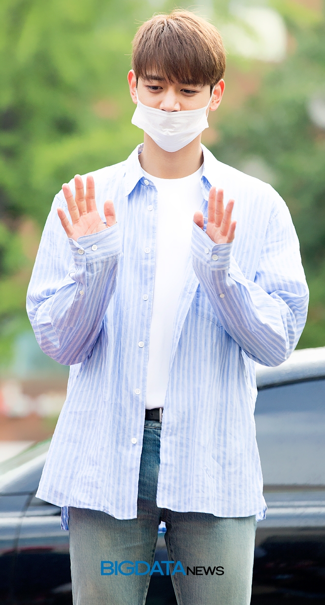 샤이니 민호, KBS 2TV 음악방송 '뮤직뱅크' 리허설 현장