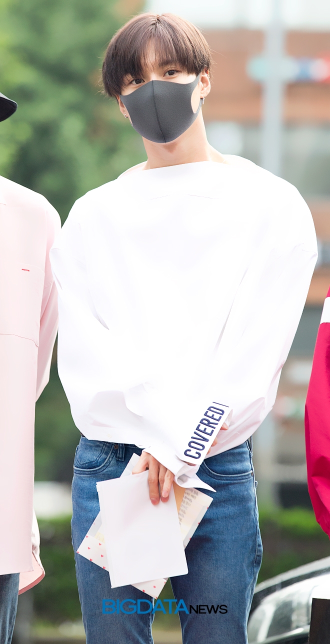 샤이니 태민, KBS 2TV 음악방송 '뮤직뱅크' 리허설 현장