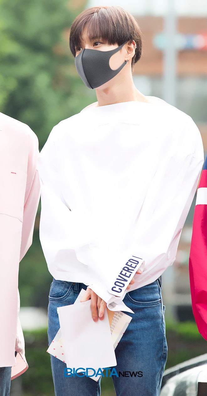 샤이니 태민, KBS 2TV 음악방송 '뮤직뱅크' 리허설 현장