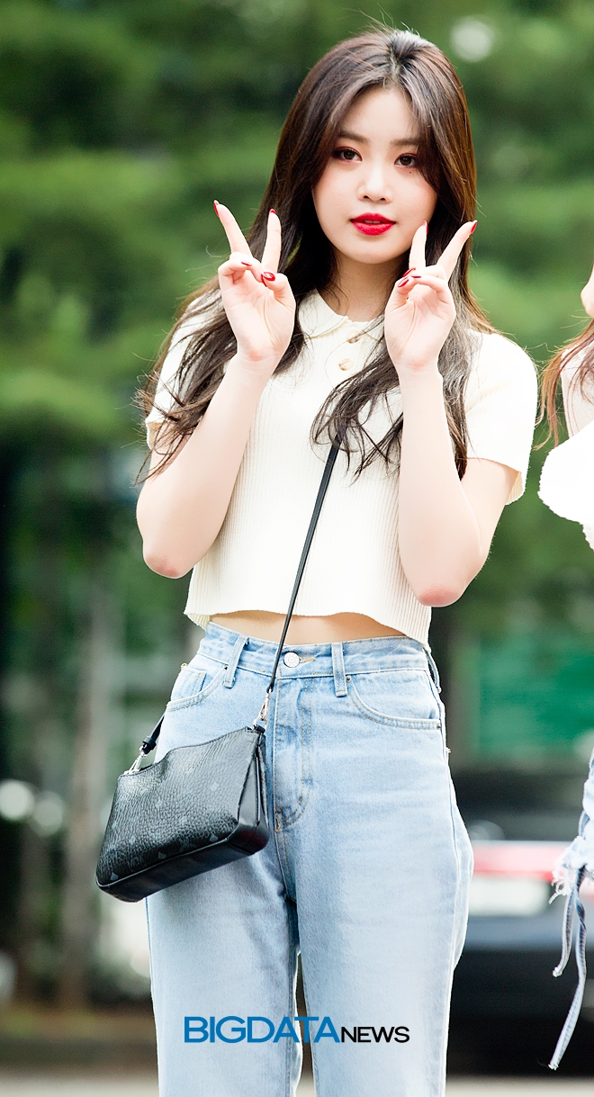 여자아이들 수진, KBS 2TV 음악방송 '뮤직뱅크' 리허설 현장