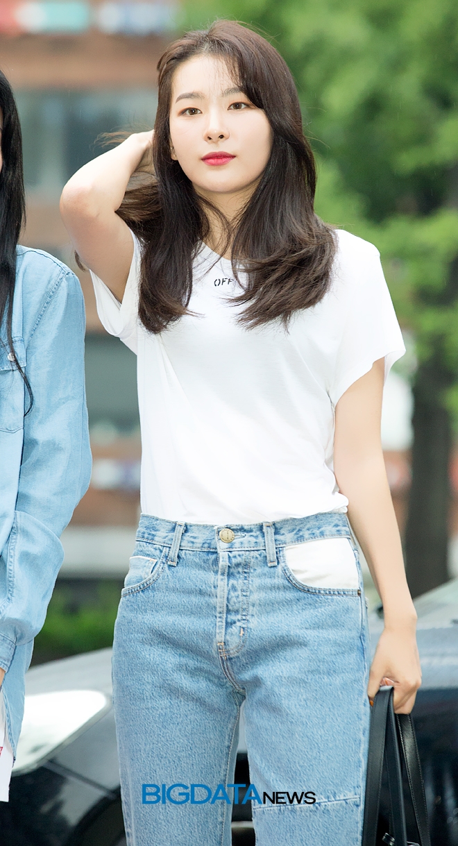 레드벨벳 슬기, KBS 2TV 음악방송 '뮤직뱅크' 리허설 현장