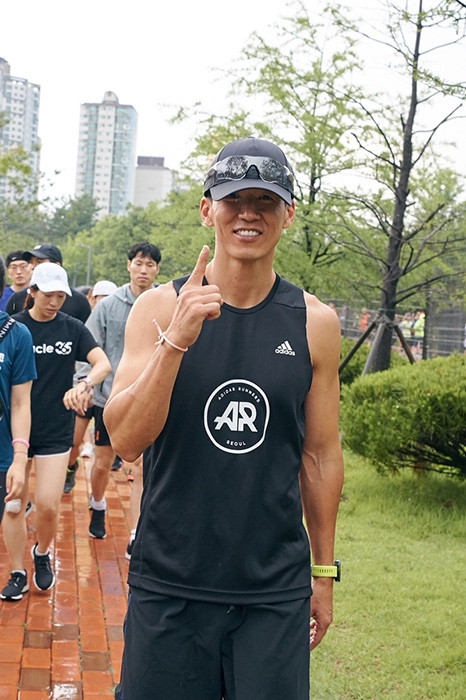 션, 500명 합동 아이스버킷 챌린지 참여...‘선한 영향력’ 전파