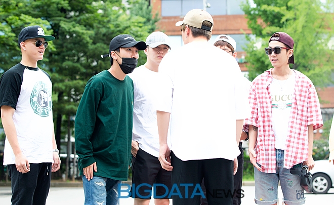 비투비, KBS 2TV 음악방송 '뮤직뱅크' 리허설 출근길 현장