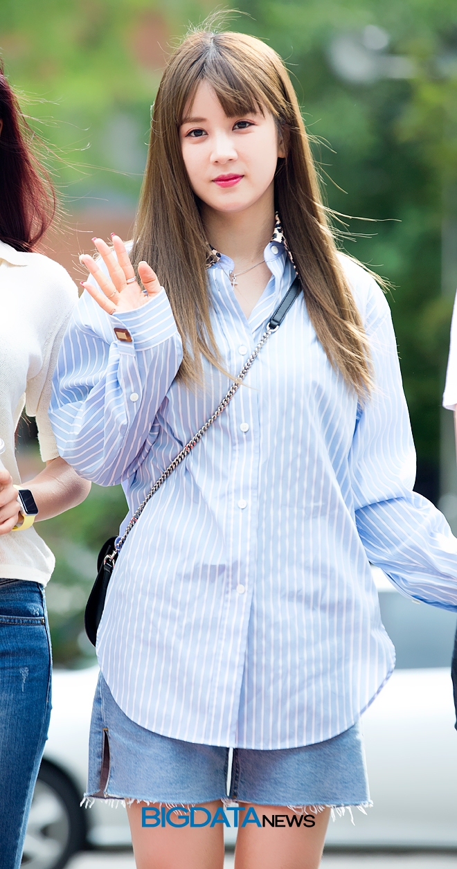 에이핑크 박초롱, KBS 2TV 음악방송 '뮤직뱅크' 리허설 출근길 현장