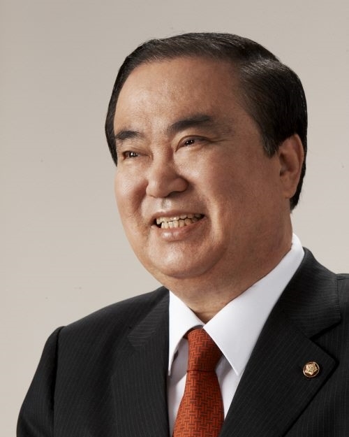 문희상 신임 국회의장 "협치가 최우선"