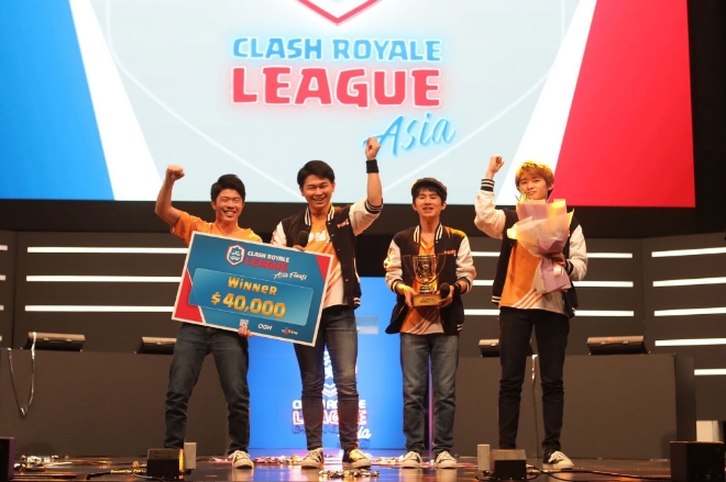 ◇클래시 로얄 리그 아시아의 첫 번째 우승팀인 일본 포노스 스포츠.