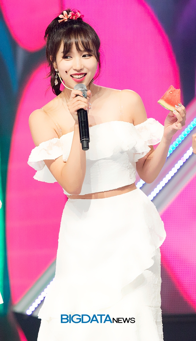 트와이스 미나, MBC MUSIC '쇼 챔피언' 생방송 현장