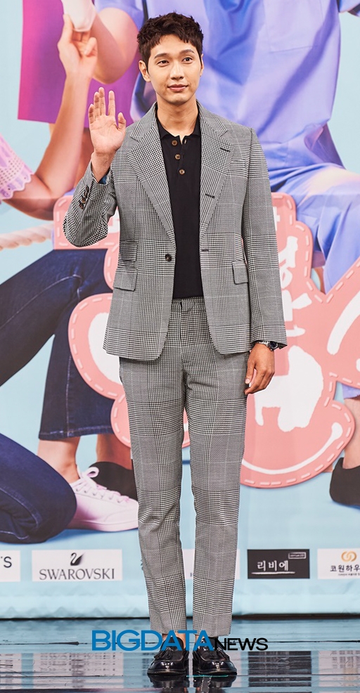 지현우, MBC 새 월화드라마 '사생결단 로맨스' 제작발표회 현장