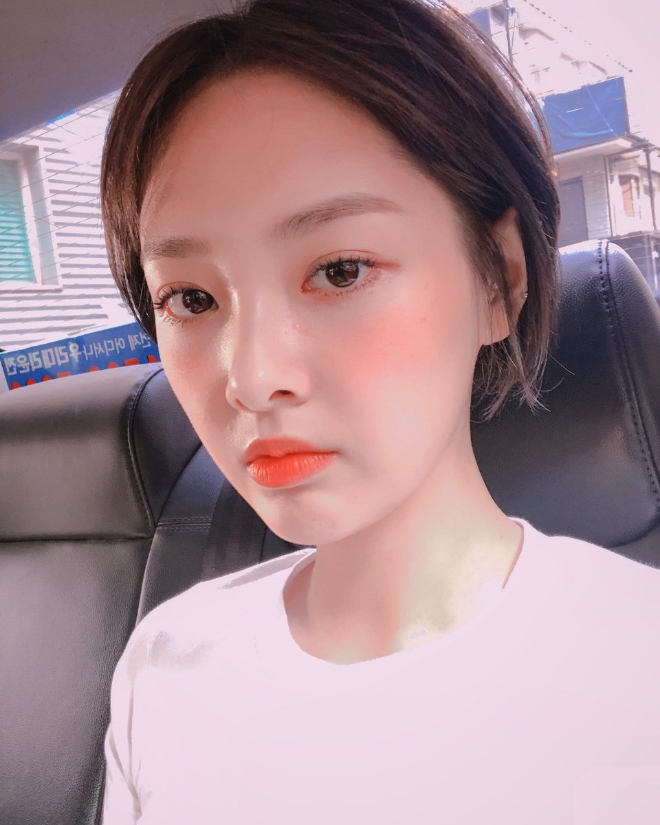 걸그룹 소나무 뉴썬 SNS 캡쳐