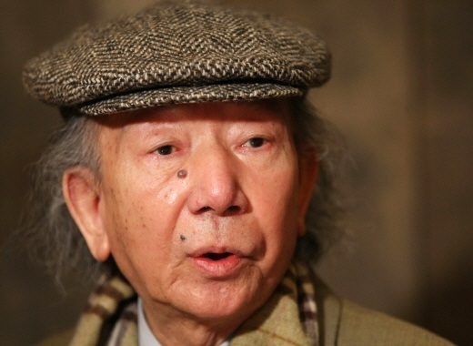 전후 한국소설 거목 최인훈 작가 타계, "'광장' 한 글자라도 더 좋은 모습으로"