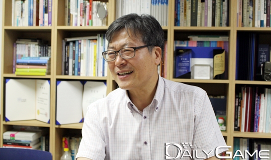 게임물관리위원회 신임 위원 이재홍 숭실대학교 예술창작학부 조교수.