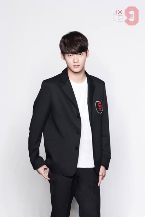 '믹스나인' 출신 김동윤, 향년 20세로 사망···"갑작스러운 비보"