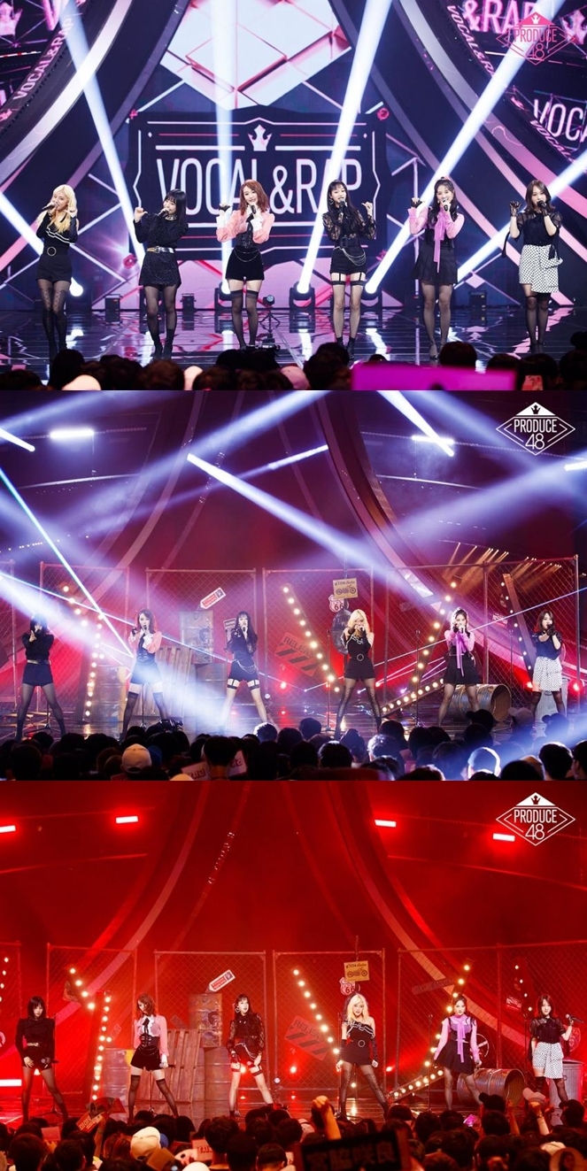 Mnet '프로듀스48'의 포지션 평가 무대 현장 사진