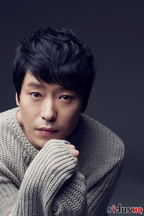 엄기준, 연극 ‘아트’ 출연…남다른 열일 행보