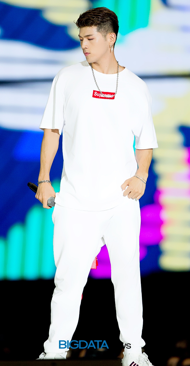 KARD 비엠, '2018 코리아 뮤직 페스티벌' 현장