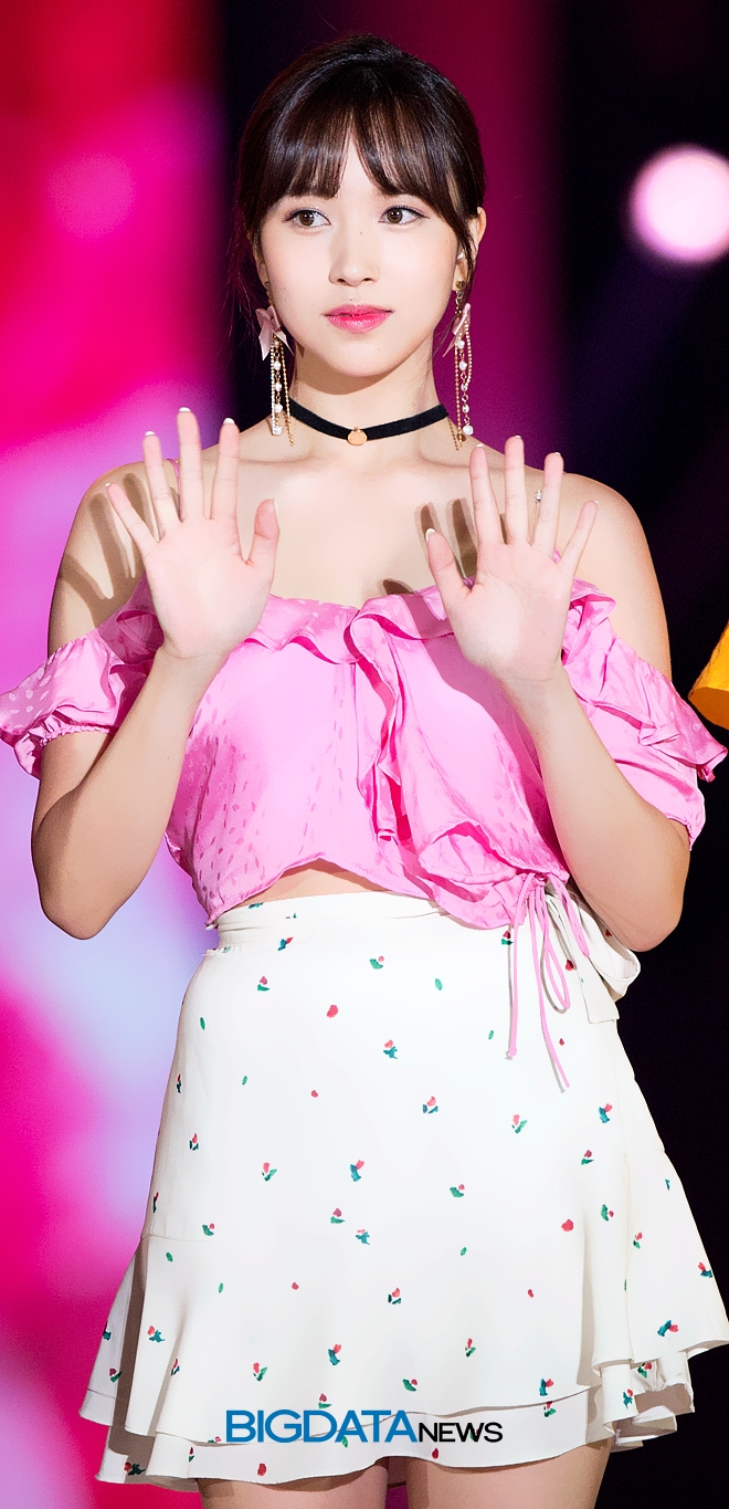 트와이스 미나, '2018 코리아 뮤직 페스티벌' 현장