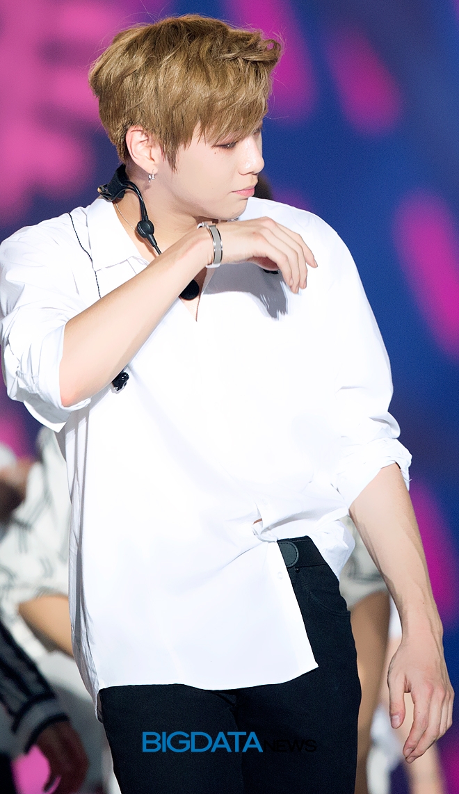 워너원 강다니엘, '2018 코리아 뮤직 페스티벌' 현장